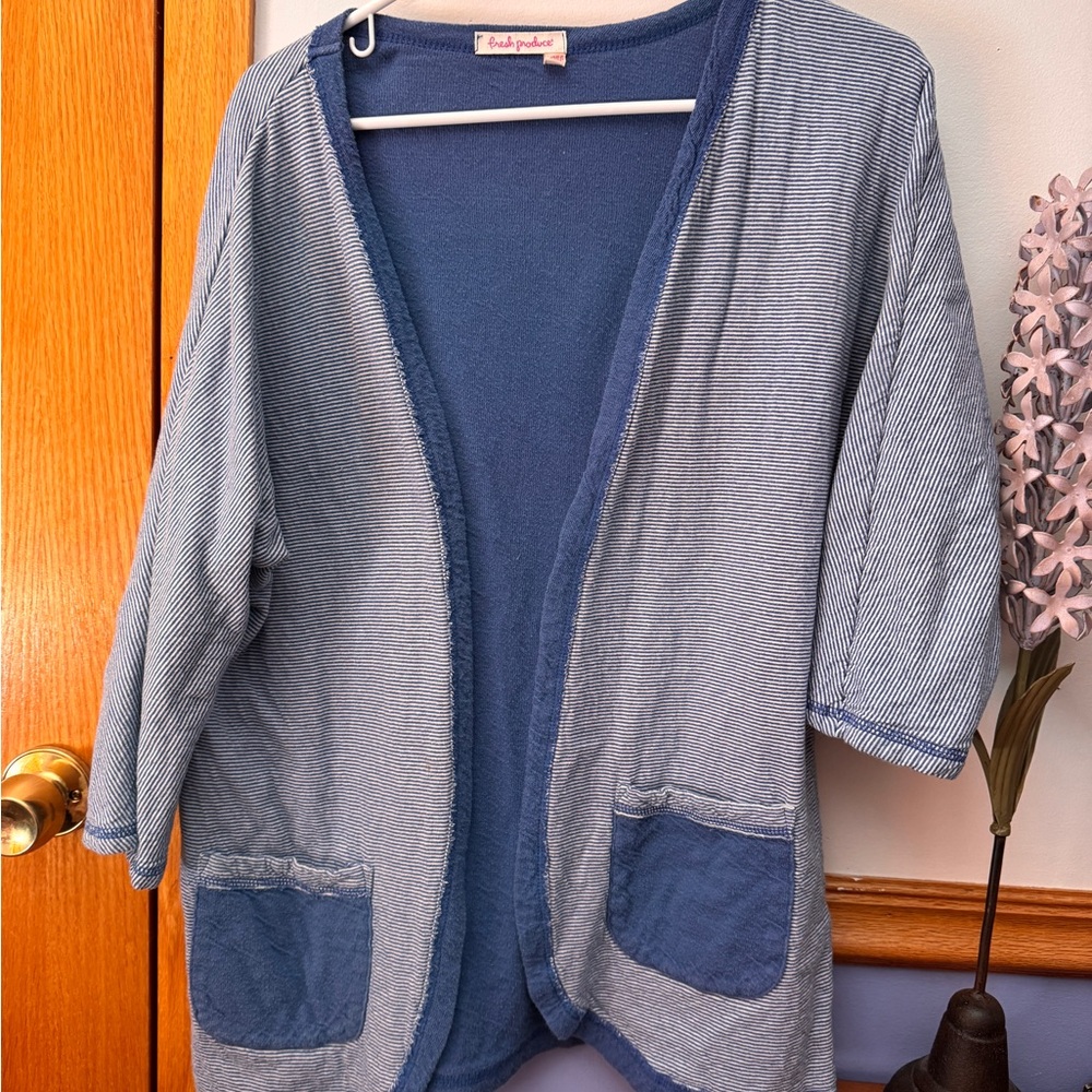 Super soft older Fresh Produce open cardigan w pockets